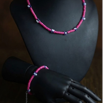 Honey Bee Necklace & Bracelet Set