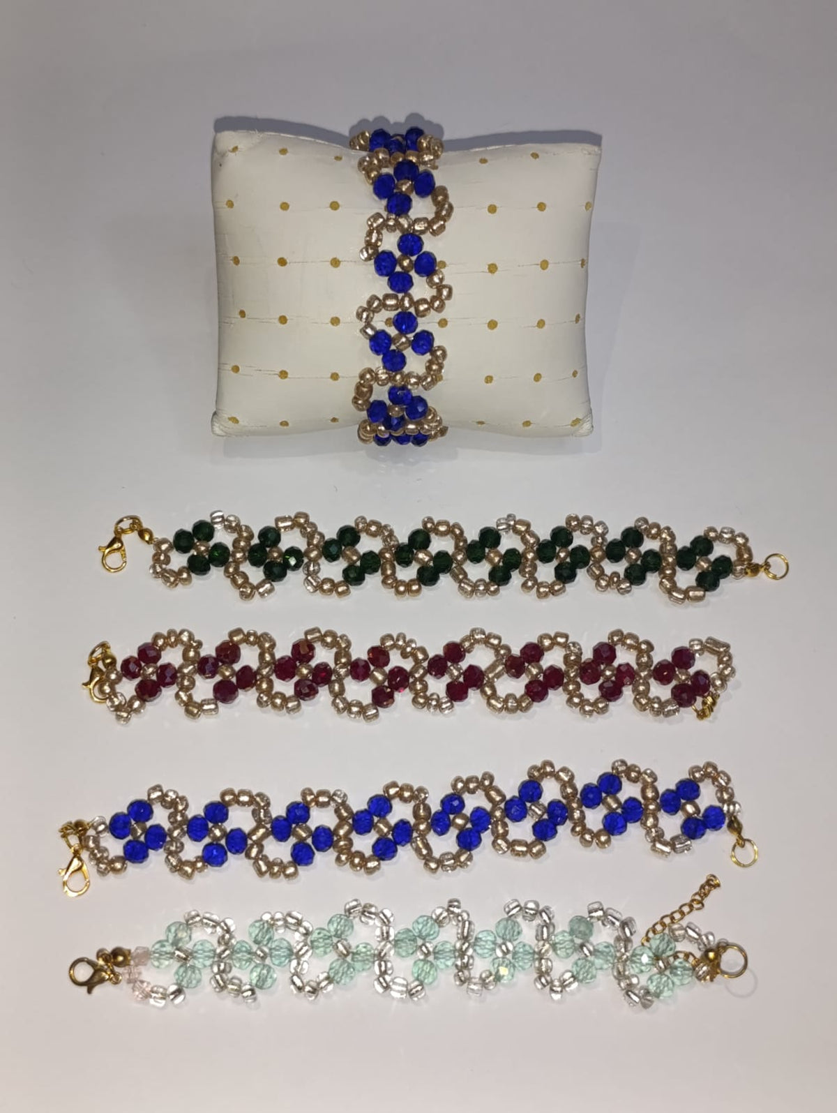 Shahi Twist  Bracelet