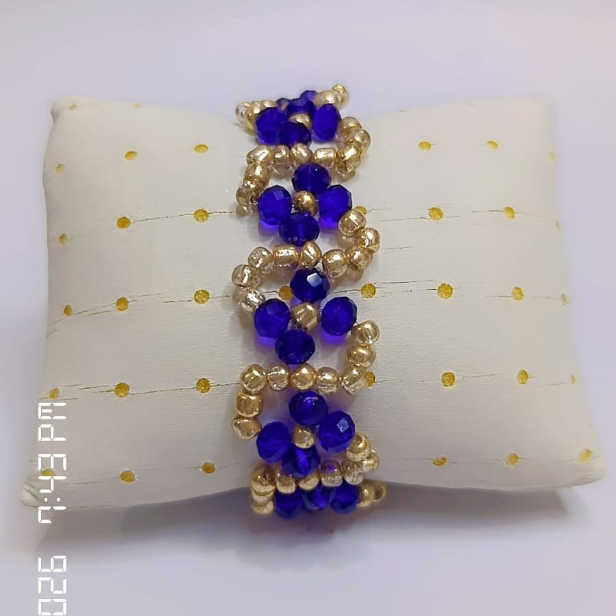 Shahi Twist  Bracelet